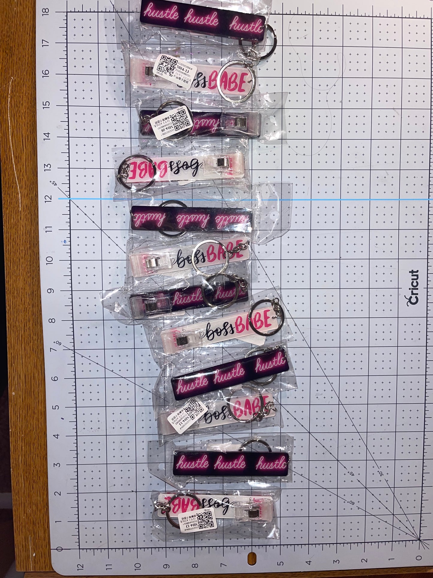 Long Nail keychain “card grabber”
