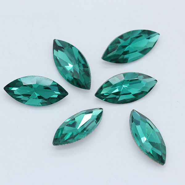 Horse Eye Crystal Pointed Glass Silver Bottom Loose Diamond