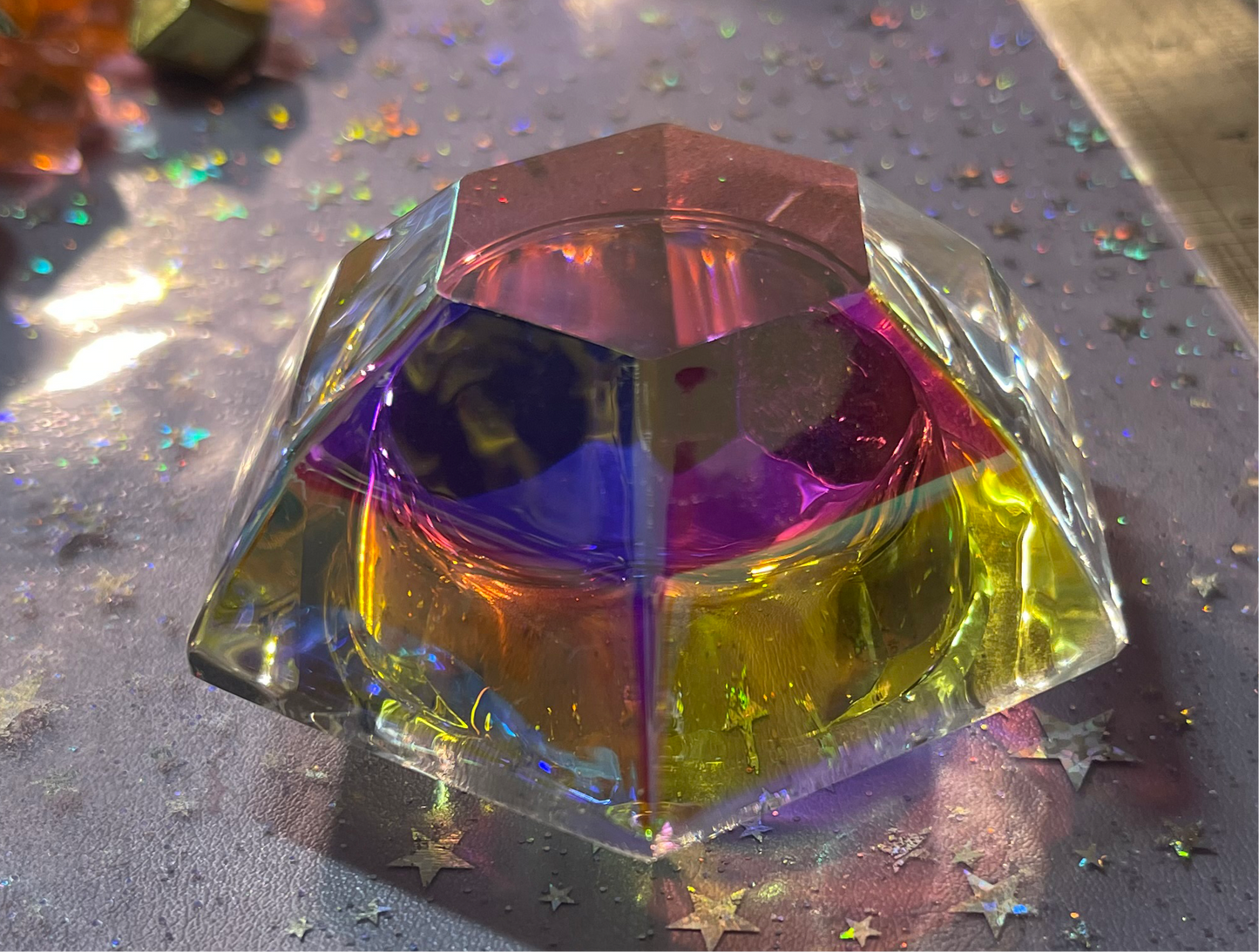 Large 3 inch halographic Monomer Dappen Dish with crystal lid