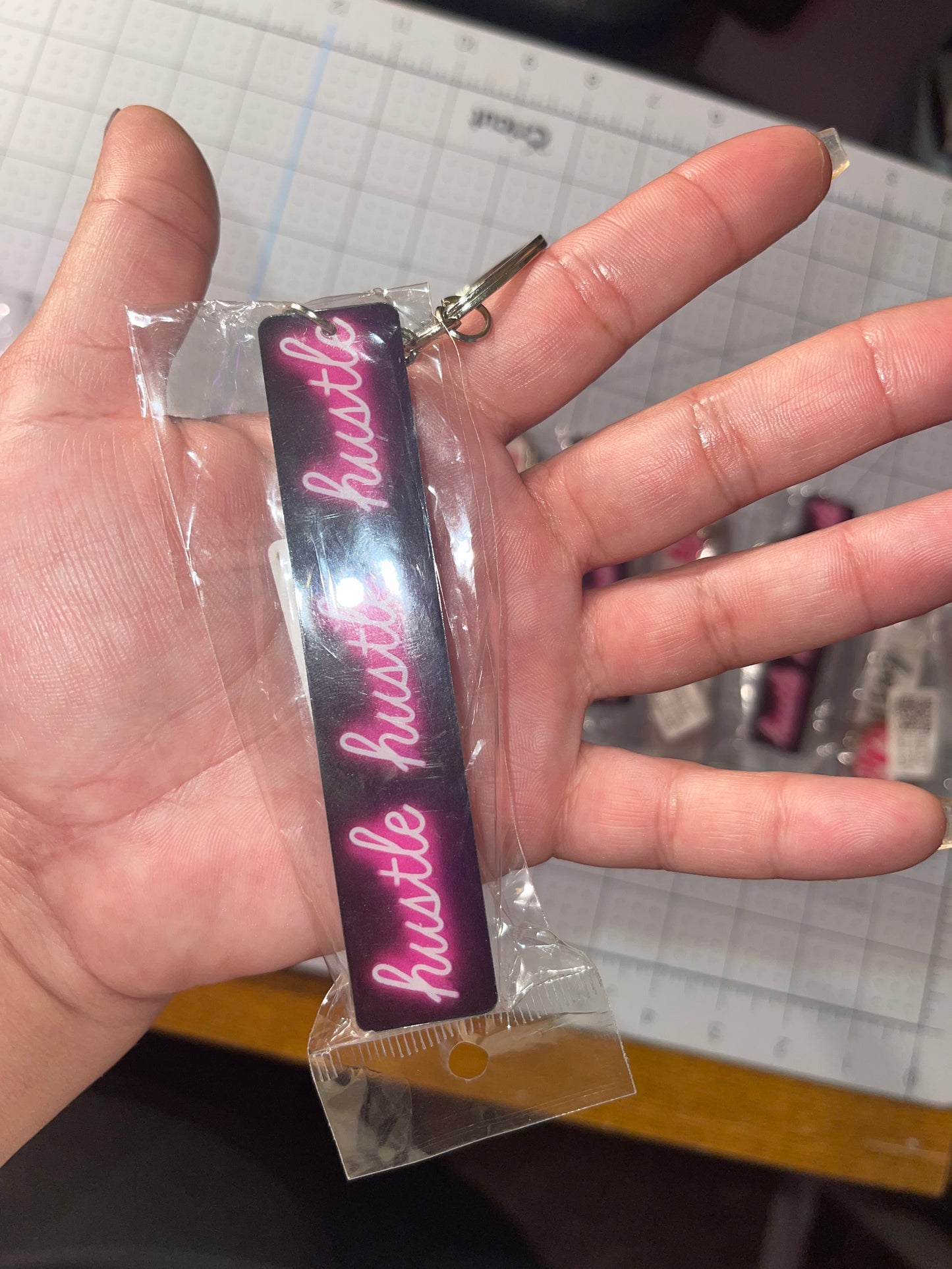 Long Nail keychain “card grabber”