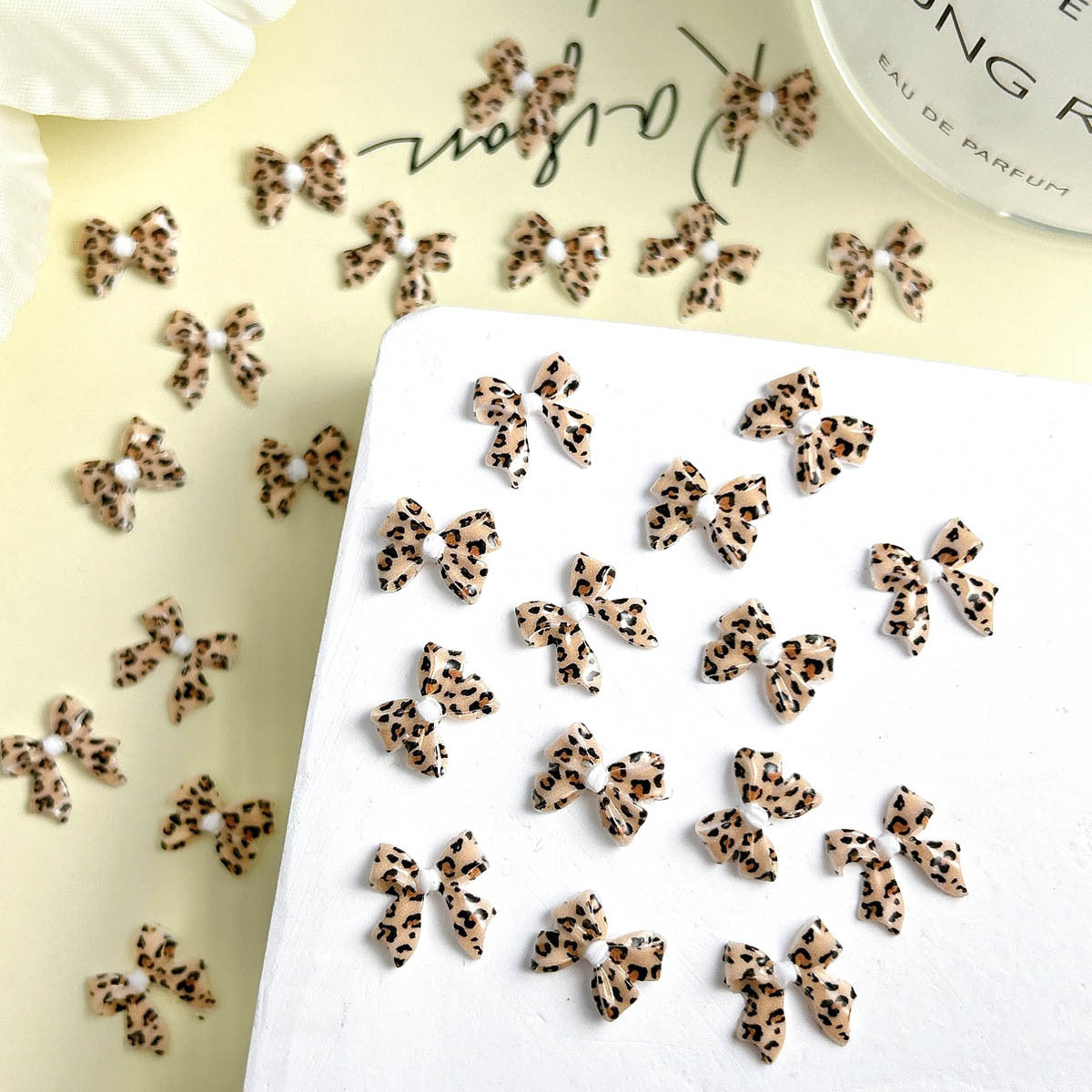 Maillard Leopard Bow Nail Accessories