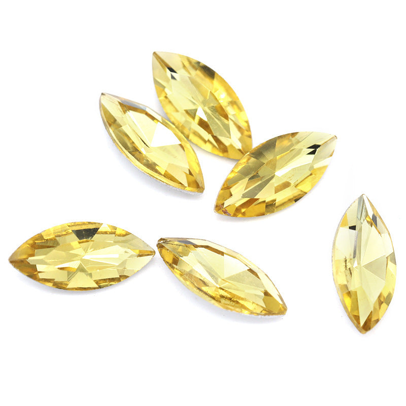 Horse Eye Crystal Pointed Glass Silver Bottom Loose Diamond
