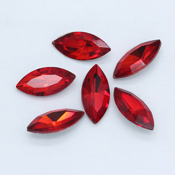 Horse Eye Crystal Pointed Glass Silver Bottom Loose Diamond