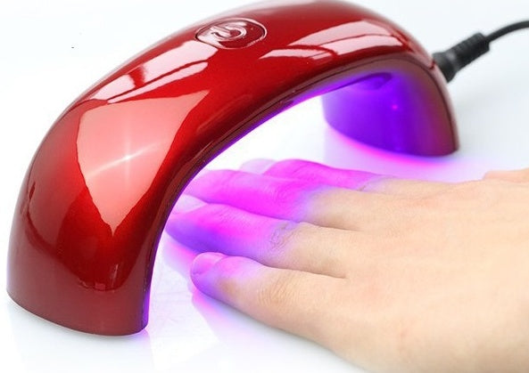 9W Mini USB LED UV lamp for Curing gel nails! Perfect size to keep handy or even out on your nail desk. Perfect for polygel!